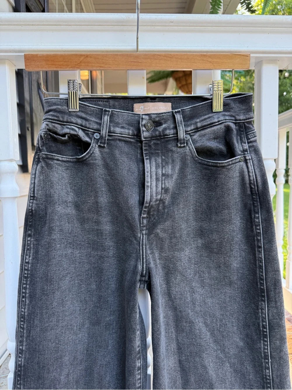 7 For all Mankind Luxe Vintage Black Gray Stretchy Wide Leg Jeans Size 27 in